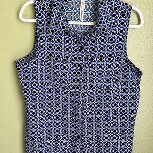 NY collection Women’s size L print pattern design blouse. V-neck sleeveless top
